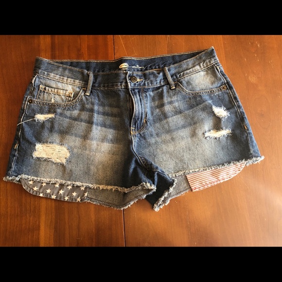 Old Navy Pants - Dark wash flag distressed jean shorts- size 12